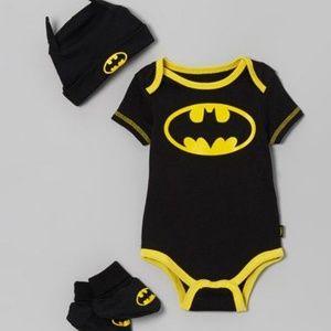 0-3 Months Baby Batman Outfit w/ Booties!!!